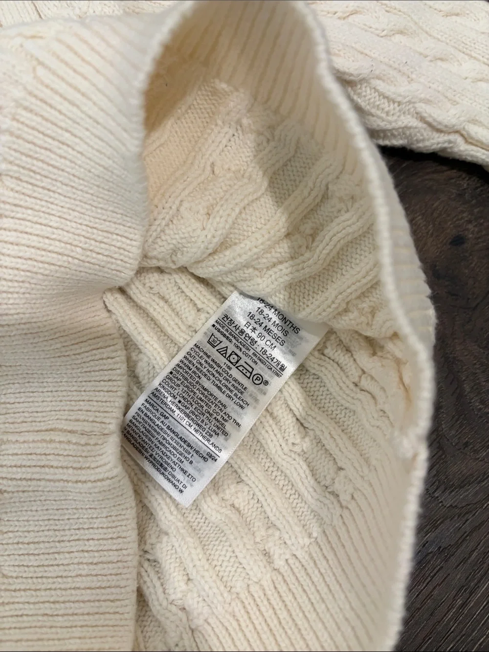 GAP Kids Knit Set, Sweater, Pajama set, Leggings and Romper(18-24M)
